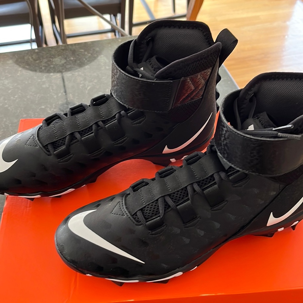 Nike Force Savage 2 Shark w football cleats size 12